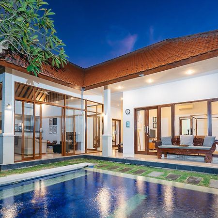 Mahayana Villa Batu Belig - Close To The Beach Canggu Zewnętrze zdjęcie